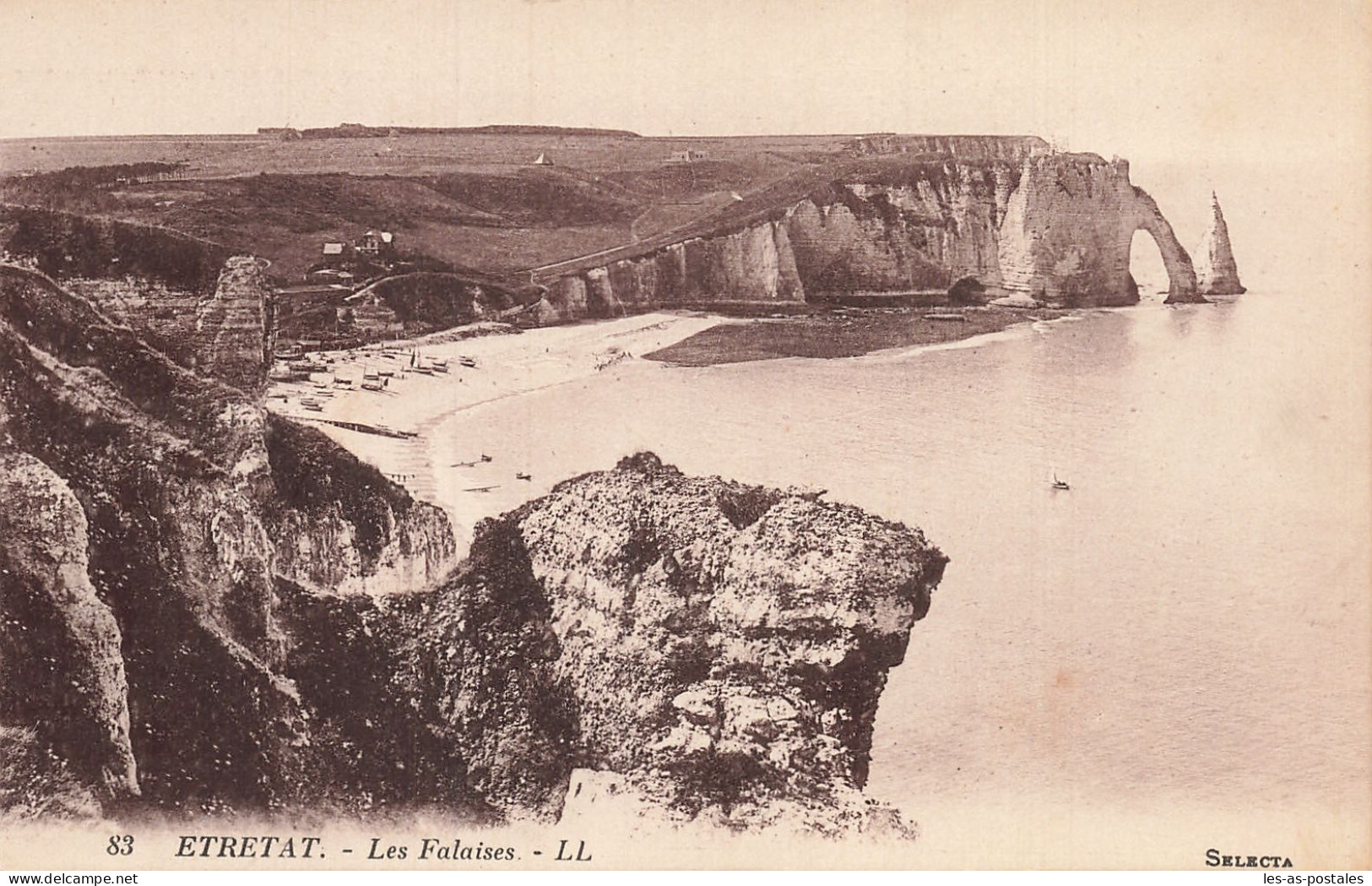 76 ETRETAT LES FALAISES  - Etretat