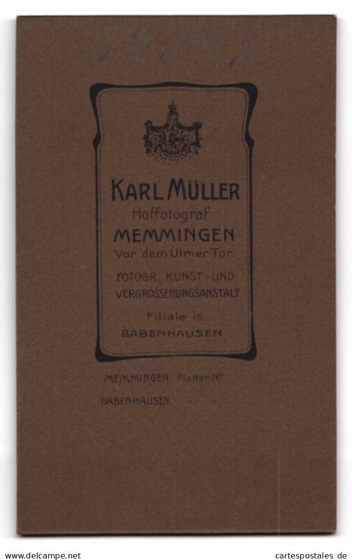 Fotografie K. Müller, Memmingen, Vor Dem Ulmer Tor, Dame Mit Weisser Bluse Und Weisser Rose  - Personas Anónimos