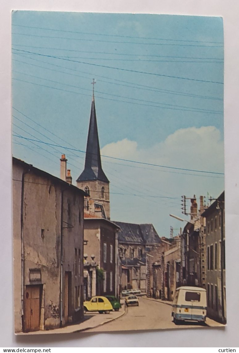 VEZELISE 54 Rue Vers L'église Avec Auto 1992 - Vezelise