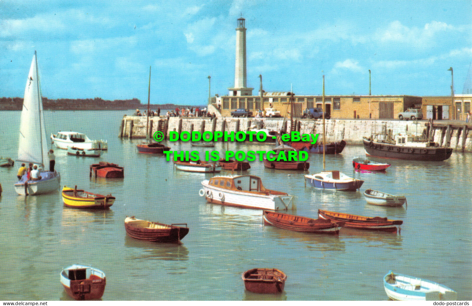 R525155 Margate. The Harbour. Postcard - World