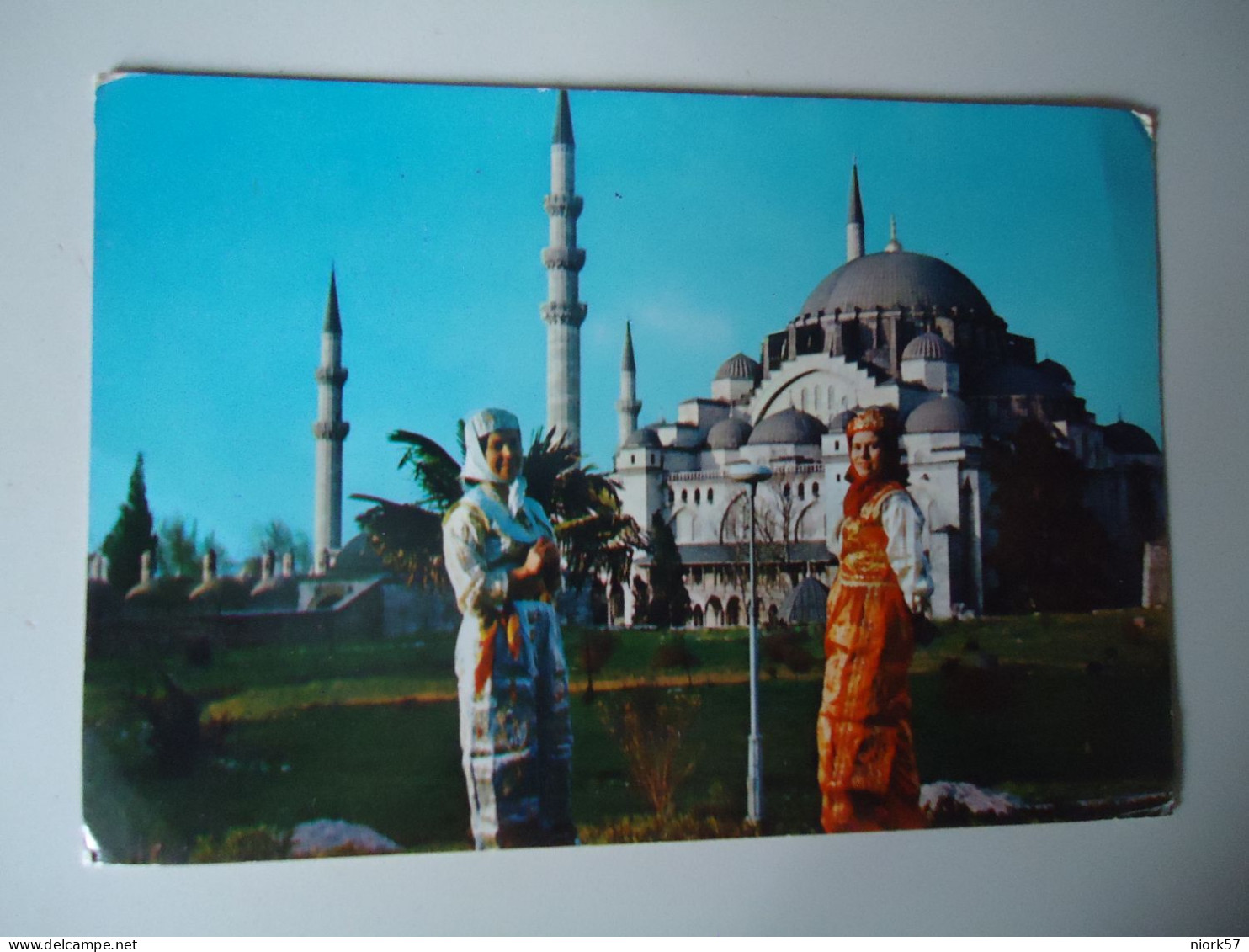 TURKEY    POSTCARDS  MONUMENTS AND WOMENS    FOR MORE PURCHASES 10% DISCOUNT - Turkije