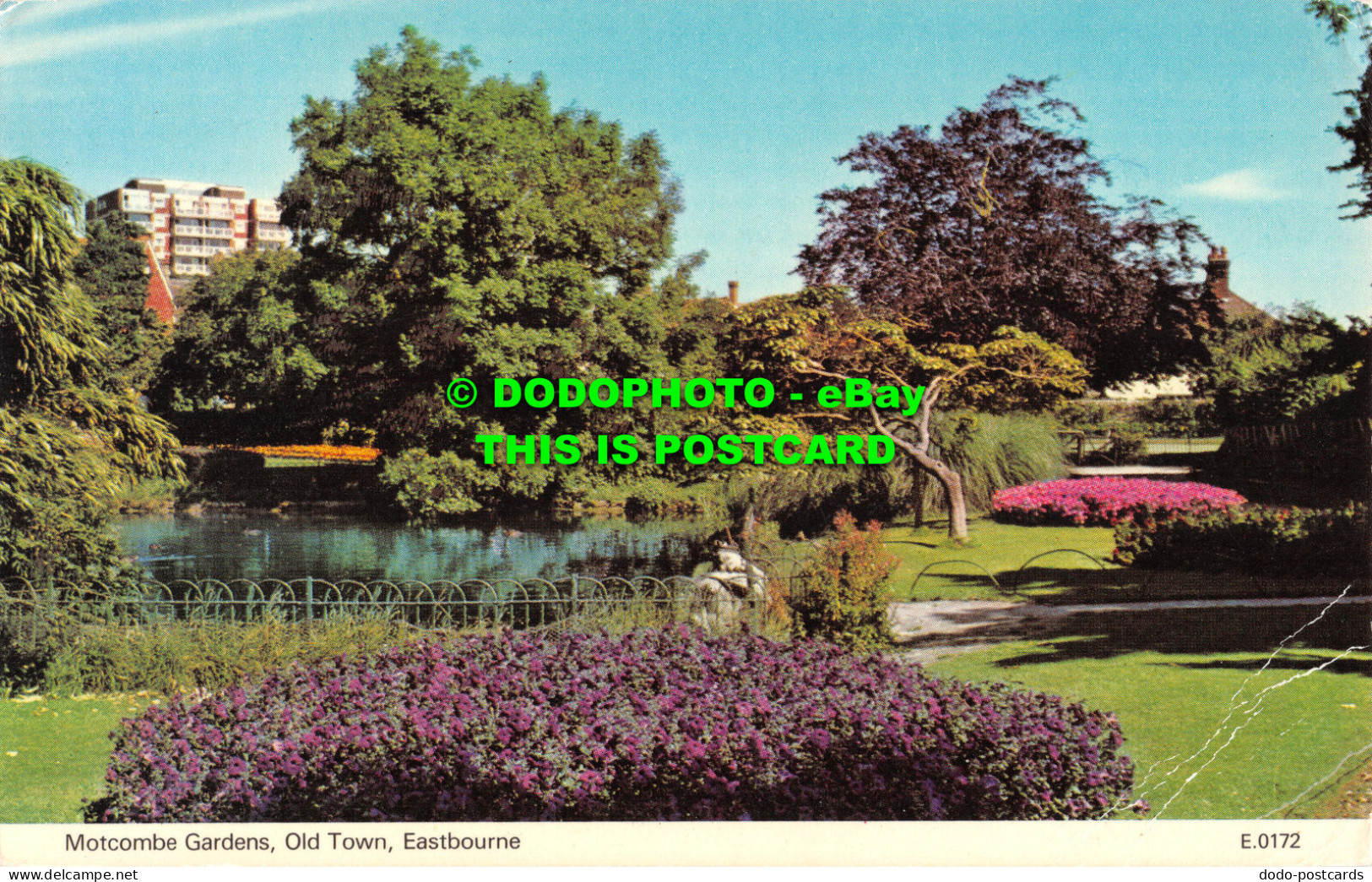 R525166 Eastbourne. Old Town. Motcombe Gardens. E. T. W. Dennis. Photocolour. 19 - Welt