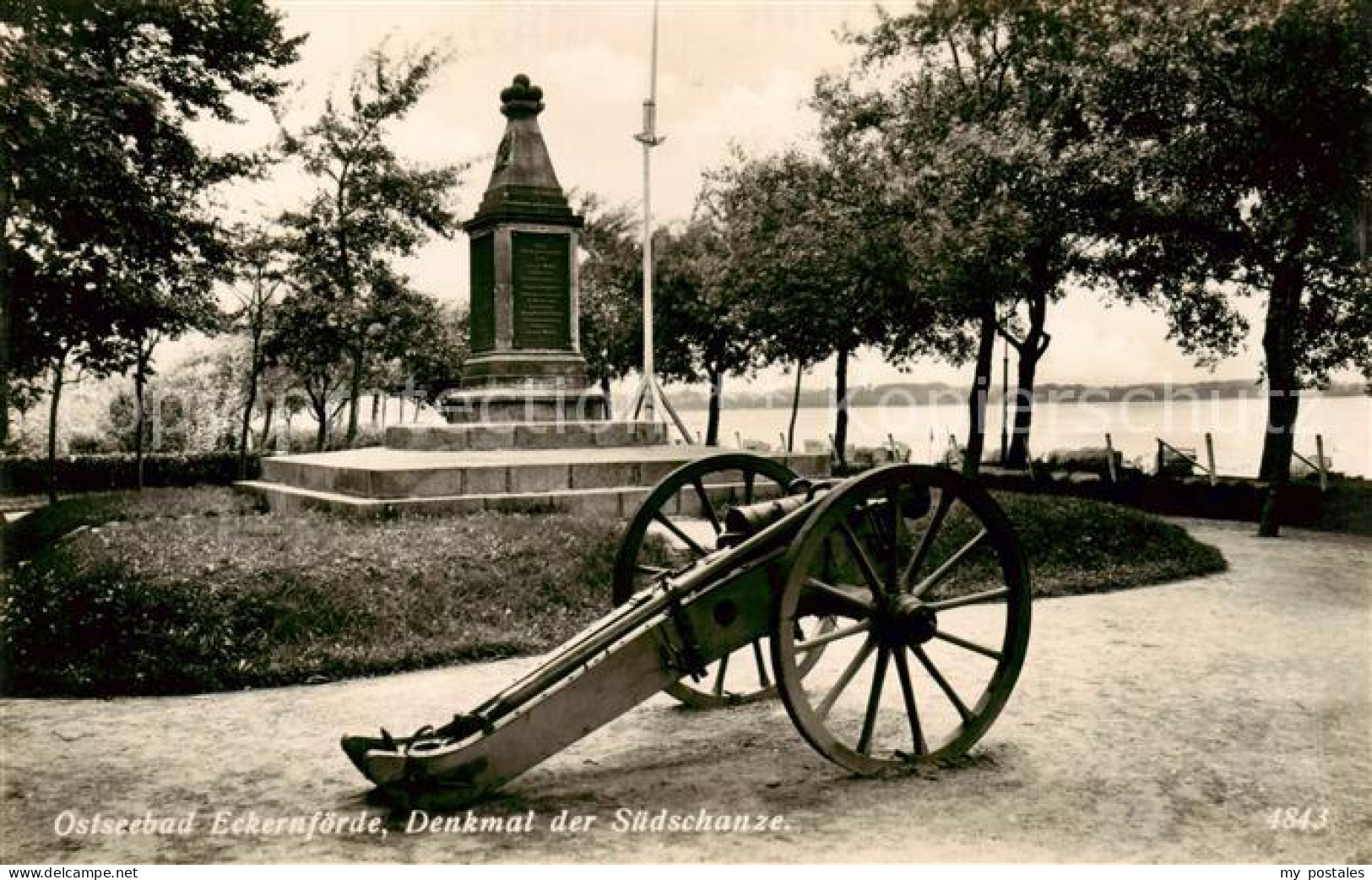 73818081 Eckernfoerde Ostseebad Denkmal Der Suedschanze Kanone  - Eckernförde