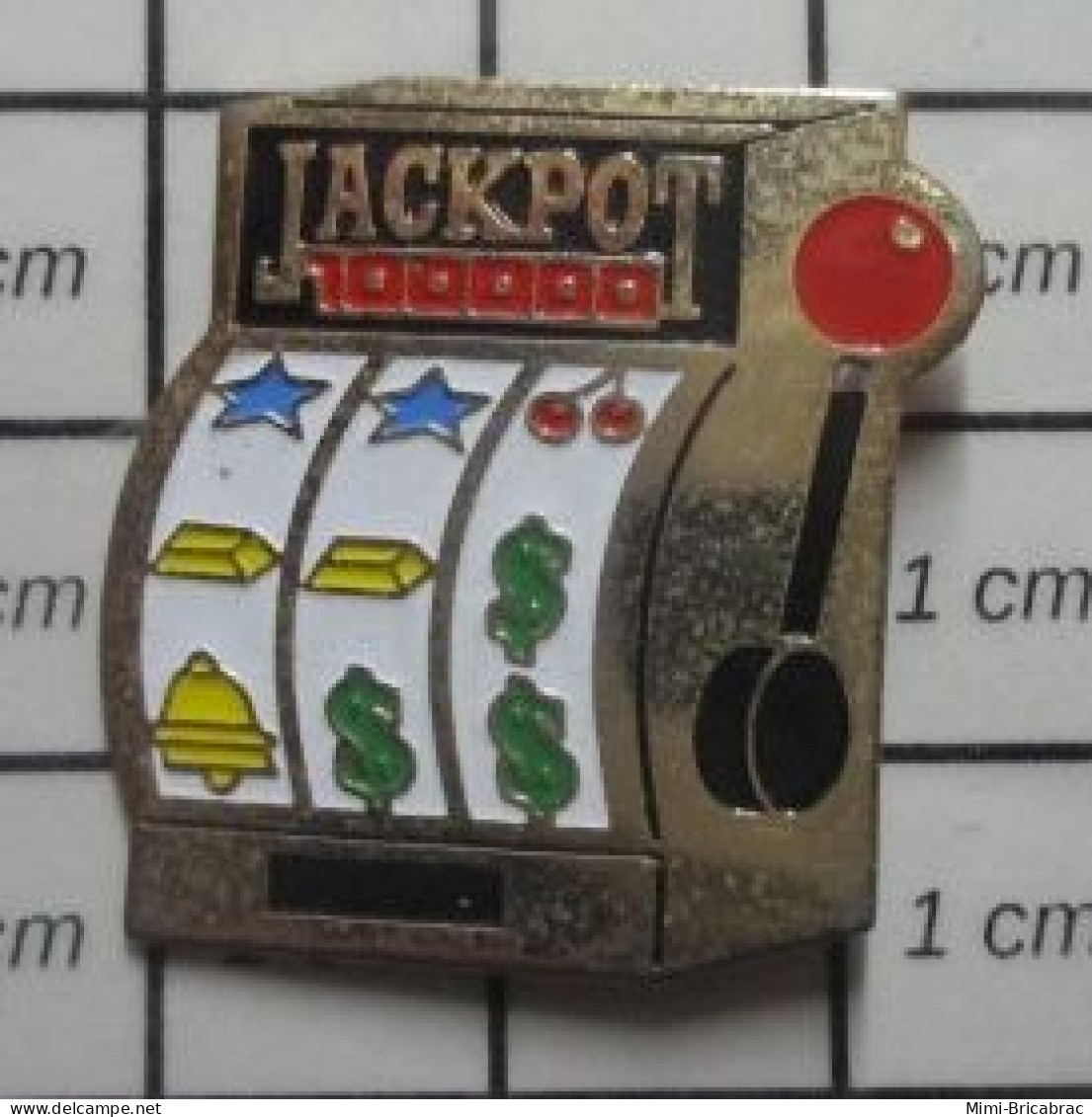 3417 Pin's Pins / Beau Et Rare / JEUX / MACINE A SOUS JACKPOT 100000 - Giochi