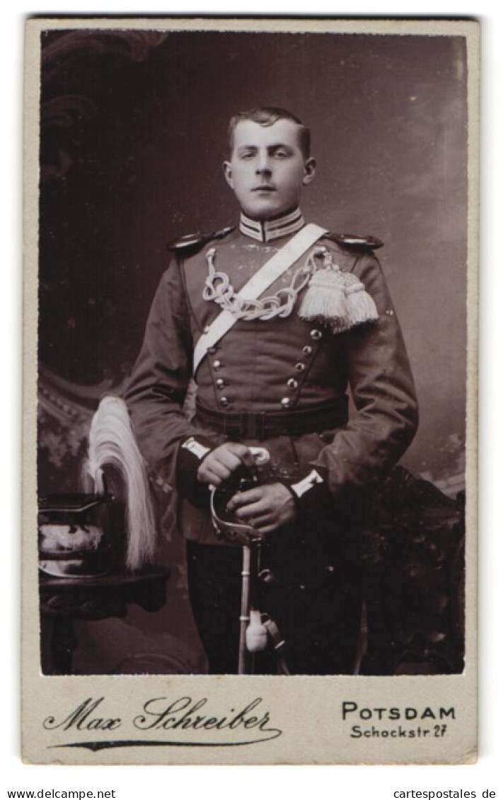 Fotografie Max Schreiber, Potsdam, Schockstrasse 27, Garde-Ulan In Uniform Nebst Tschapka  - Krieg, Militär
