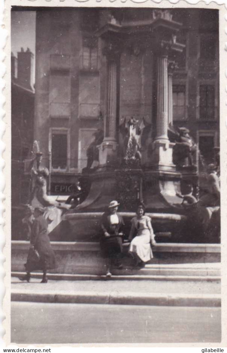 Photo Originale - 1935 - GRENOBLE - Place Notre Dame - Lieux