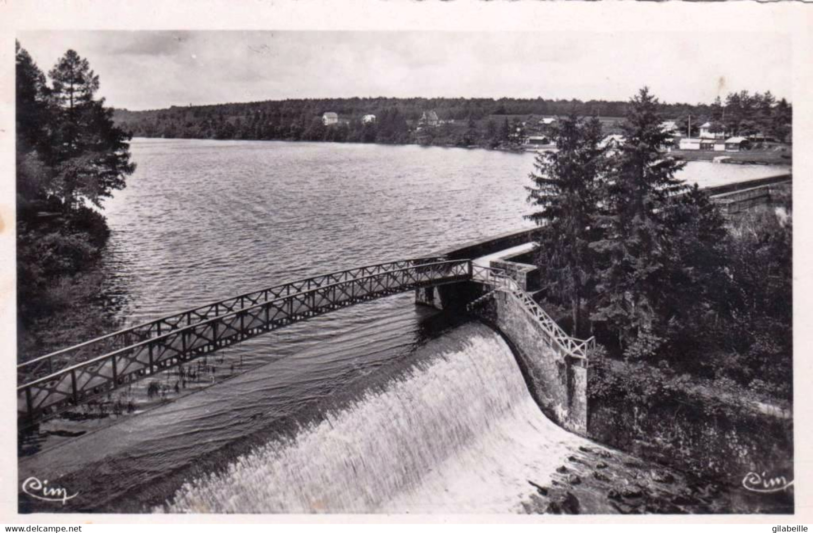 21 - Cote D'or -  Environs De SEMUR - Lac De Pont - La Digue - Semur