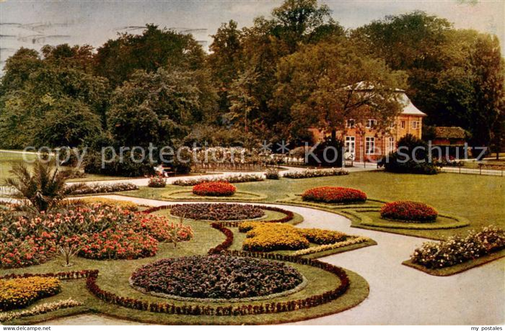 73816634 Dresden Elbe Grosser Garten Mit Blumeninseln  - Dresden