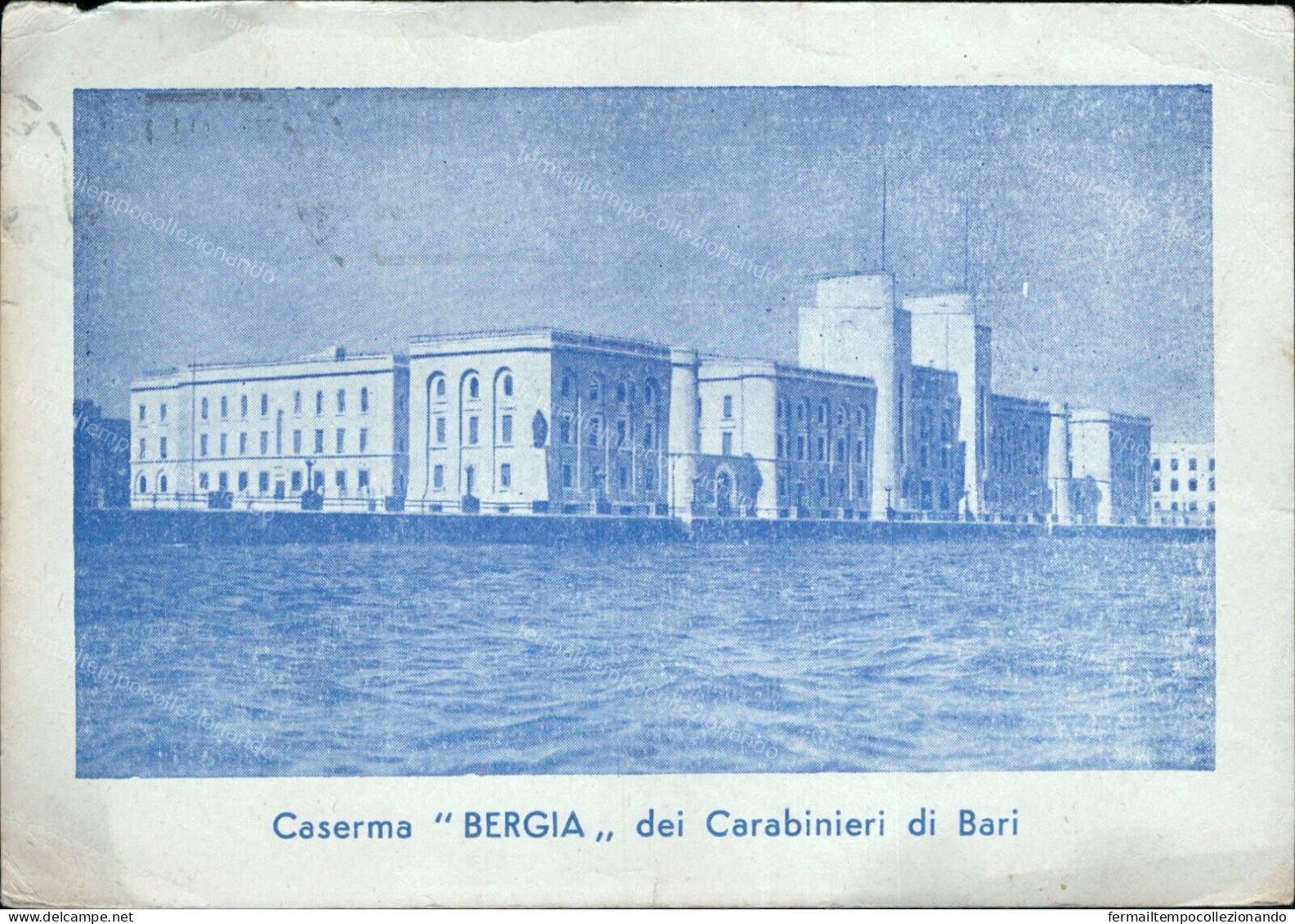 G767 Cartolina Caserma Bergia Dei Carabinieri Di Bari Puglia - Bari