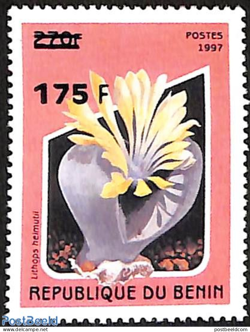 Benin 2005 Flower, Overprint, Mint NH, Nature - Flowers & Plants - Ungebraucht