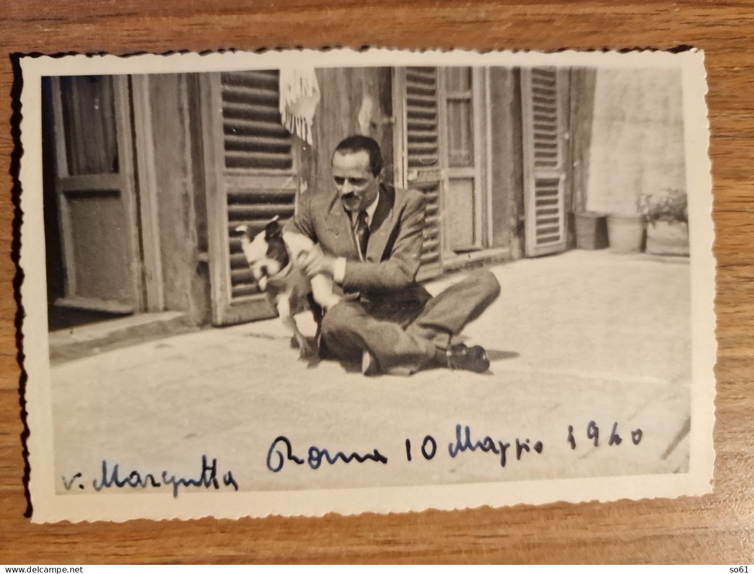 19353.  Due Fotografie D'epoca Uomo Cane Via Margutta 1940 Roma - 11x7,5 - Persone Anonimi