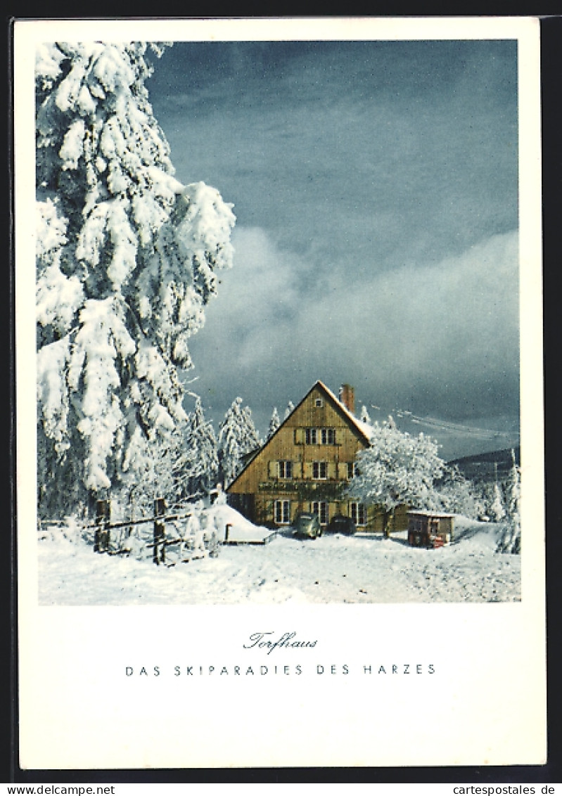 AK Torfhaus /Oberharz, Schneebedecktes Sporthotel Brockenblick Mit Parkendem Käfer  - Oberharz