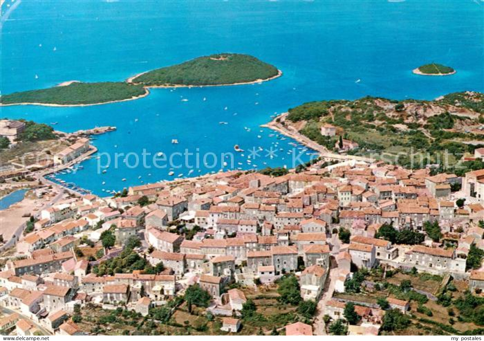 73793120 Vrsar Istria Croatia Panorama Kuestenort Hafen  - Croatia