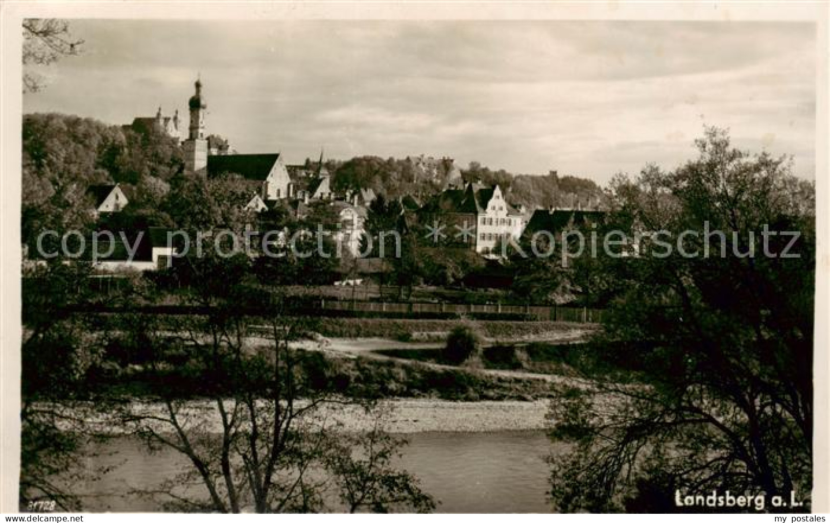 73792954 Landsberg Lech Teilansicht Am Fluss Landsberg Lech - Landsberg