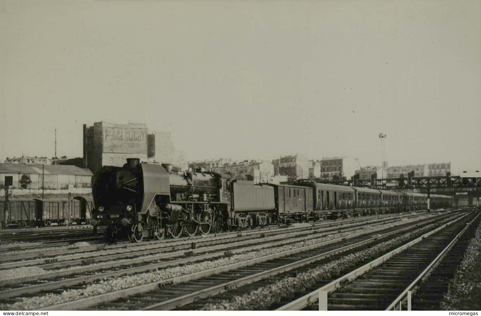 Train à Identifier - Photo G. F. Fenino - Eisenbahnen