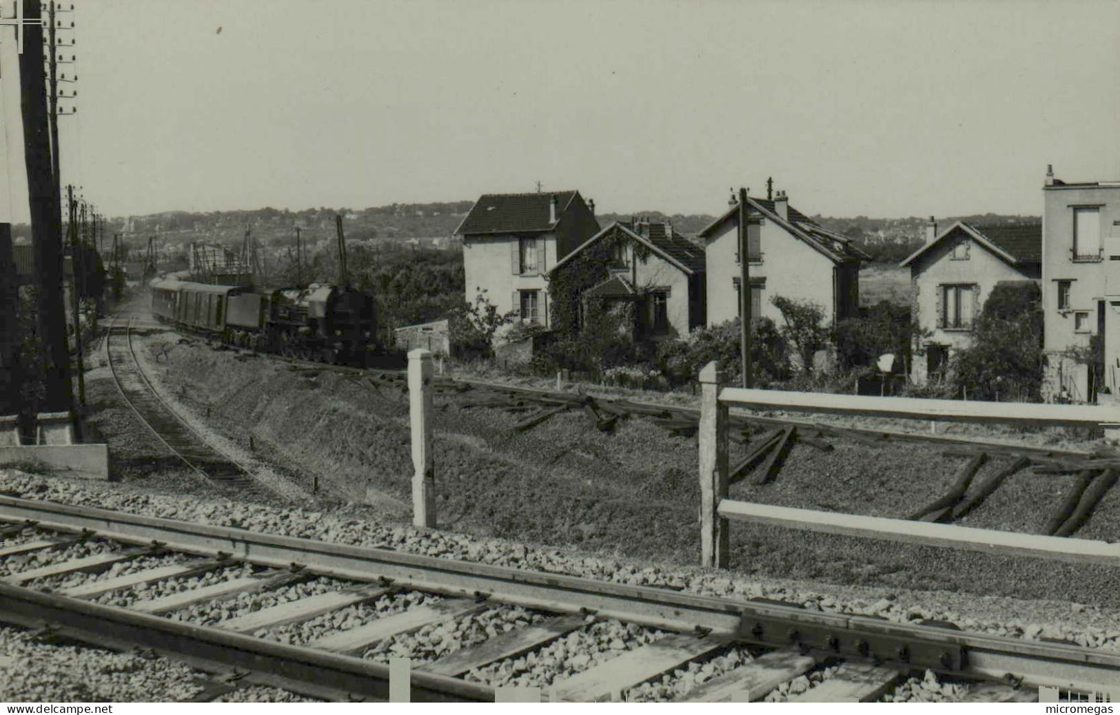 Reproduction - Train à Identifier - Ternes