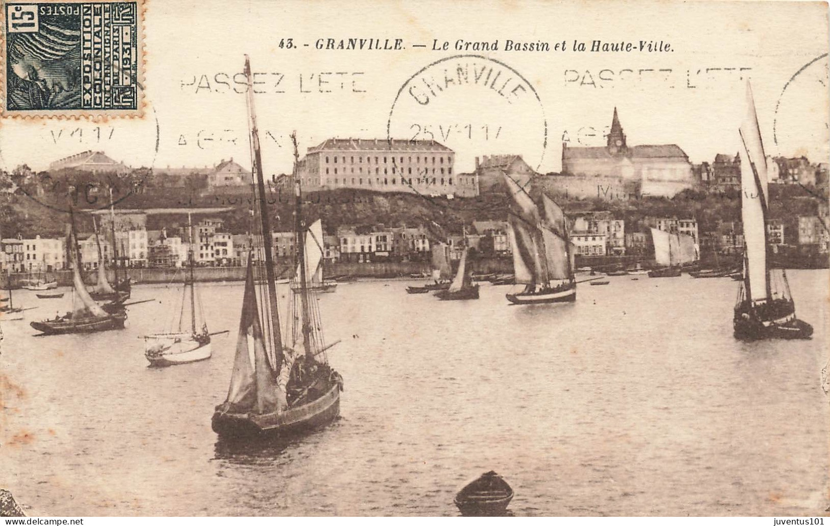 CPA Granville-Le Grand Bassin Et La Haute Ville-43-Timbre      L2876 - Granville