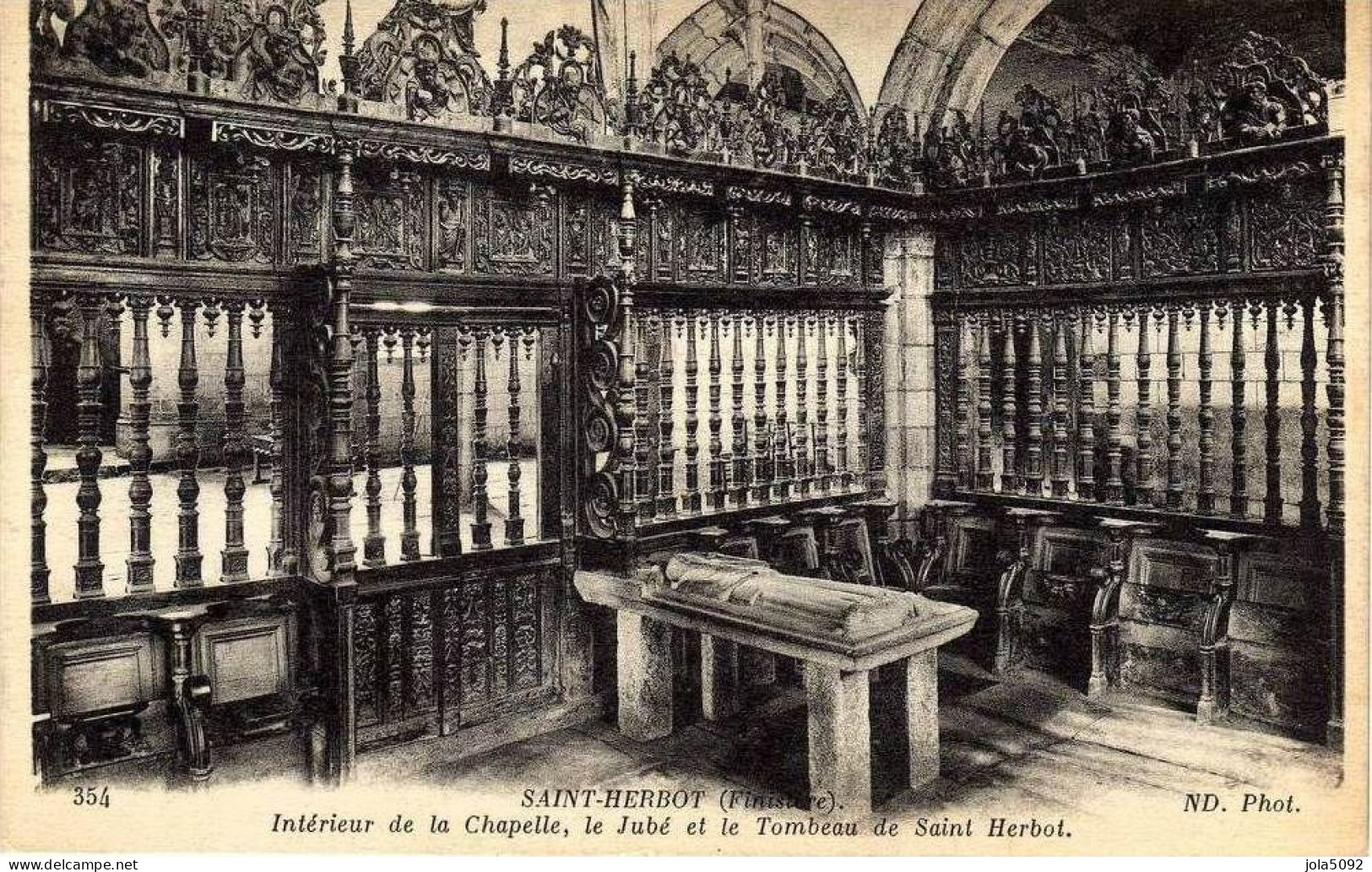 29 - SAINT-HERBOT - Intérieur De Lachapelle - Le Jubé Et Le Tombeau De Saint-Herbot - Saint-Herbot