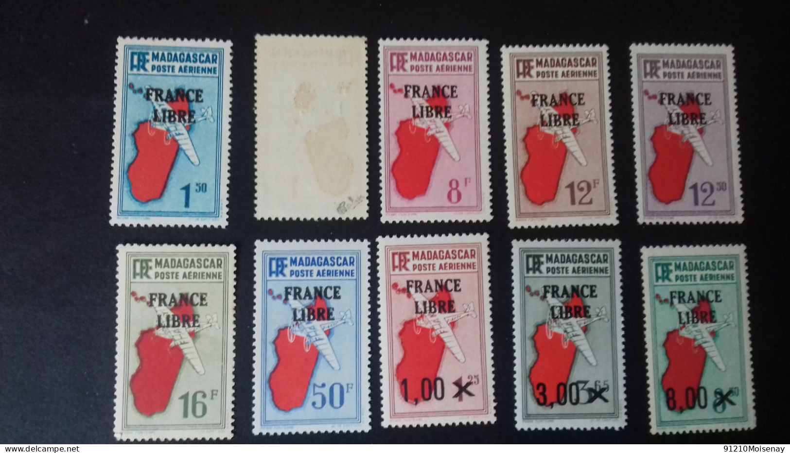 MADAGASCAR   PA 45/54**     FRANCE LIBRE (N°46 SIGNE)  " LOT " - Poste Aérienne