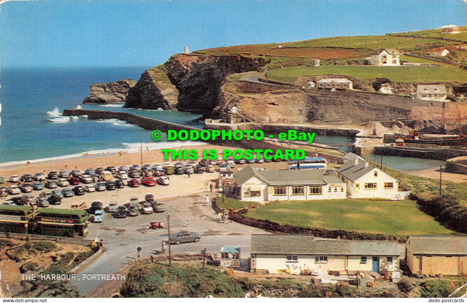 R525890 The Harbour. Portreath. Salmon. 2405c - World