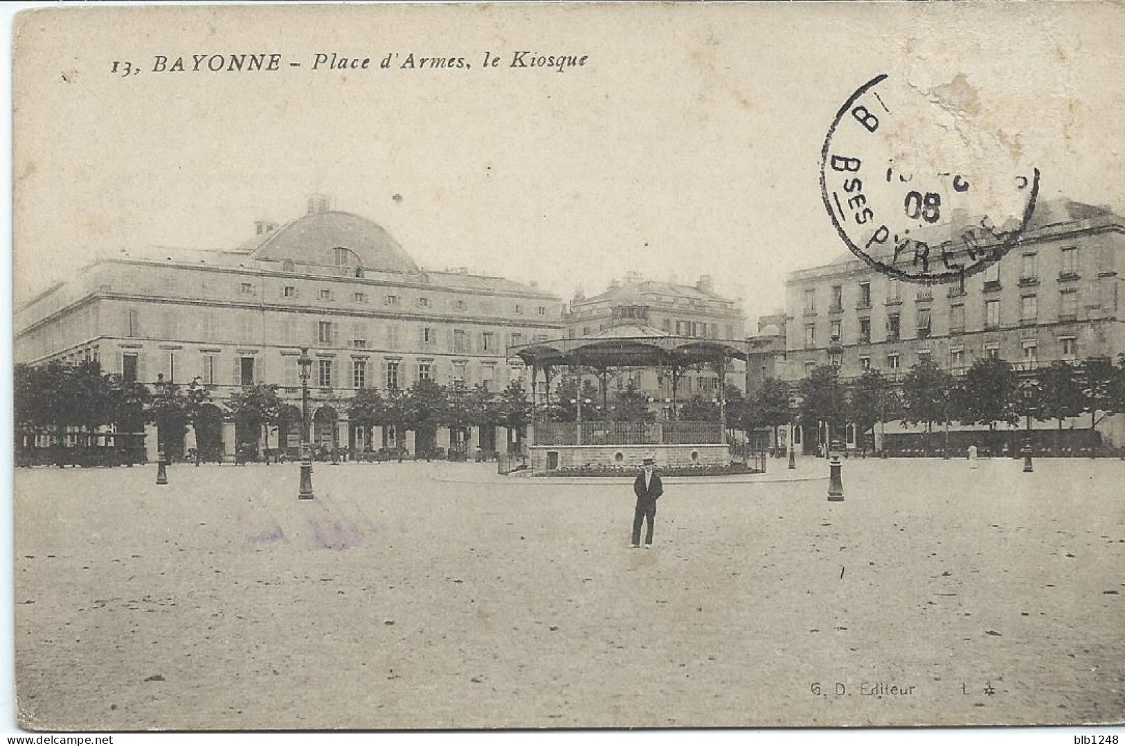 [64] Pyrénées-Atlantiques >  Bayonne La Place D' Armes Kiosque - Bayonne