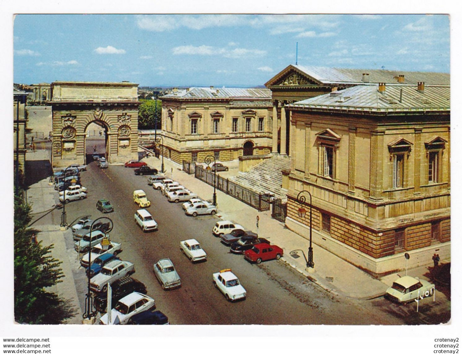 34 MONTPELLIER N°427 Arc De Triomphe VOIR ZOOM Vespa 400 Citroën DS 2CV Panhard Peugeot 403 404 Simca 1000 Renault 4L - Montpellier