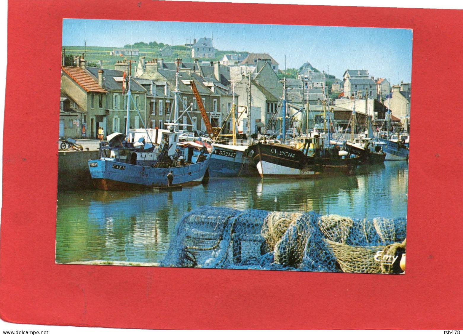 14----PORT EN BESSIN---Les Chalutiers à Quai---voir 2 Scans - Port-en-Bessin-Huppain