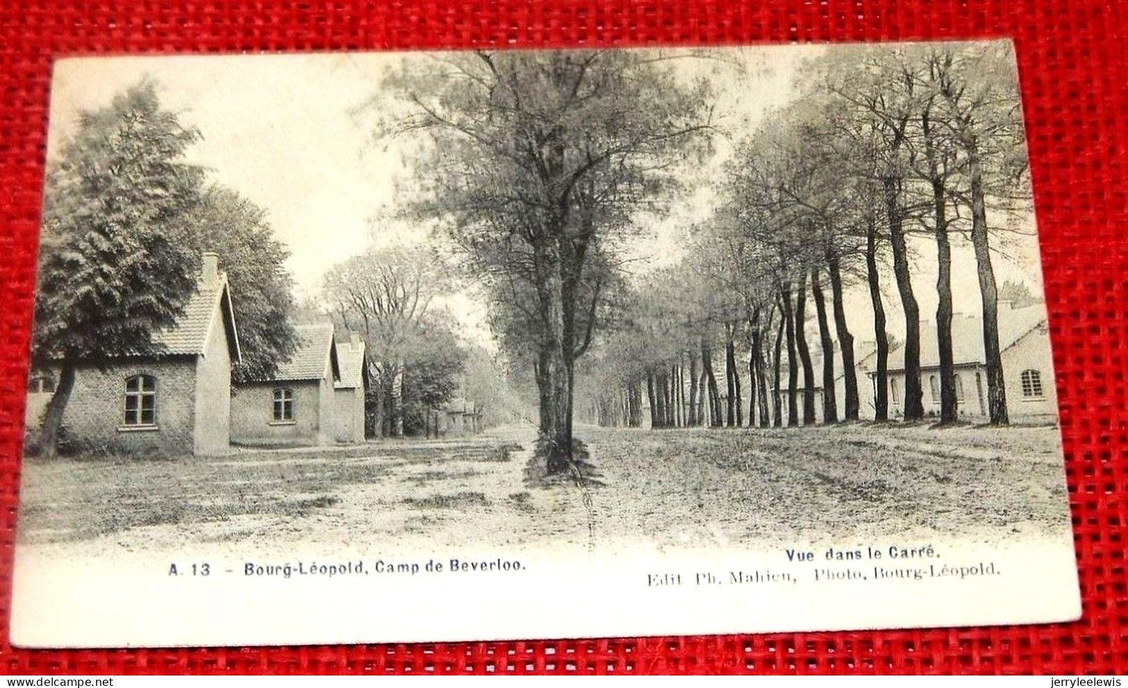 MILITARIA - LEOPOLDSBURG -   Camp De Beverlo  - Vue Dans Le Carré - Leopoldsburg (Kamp Van Beverloo)