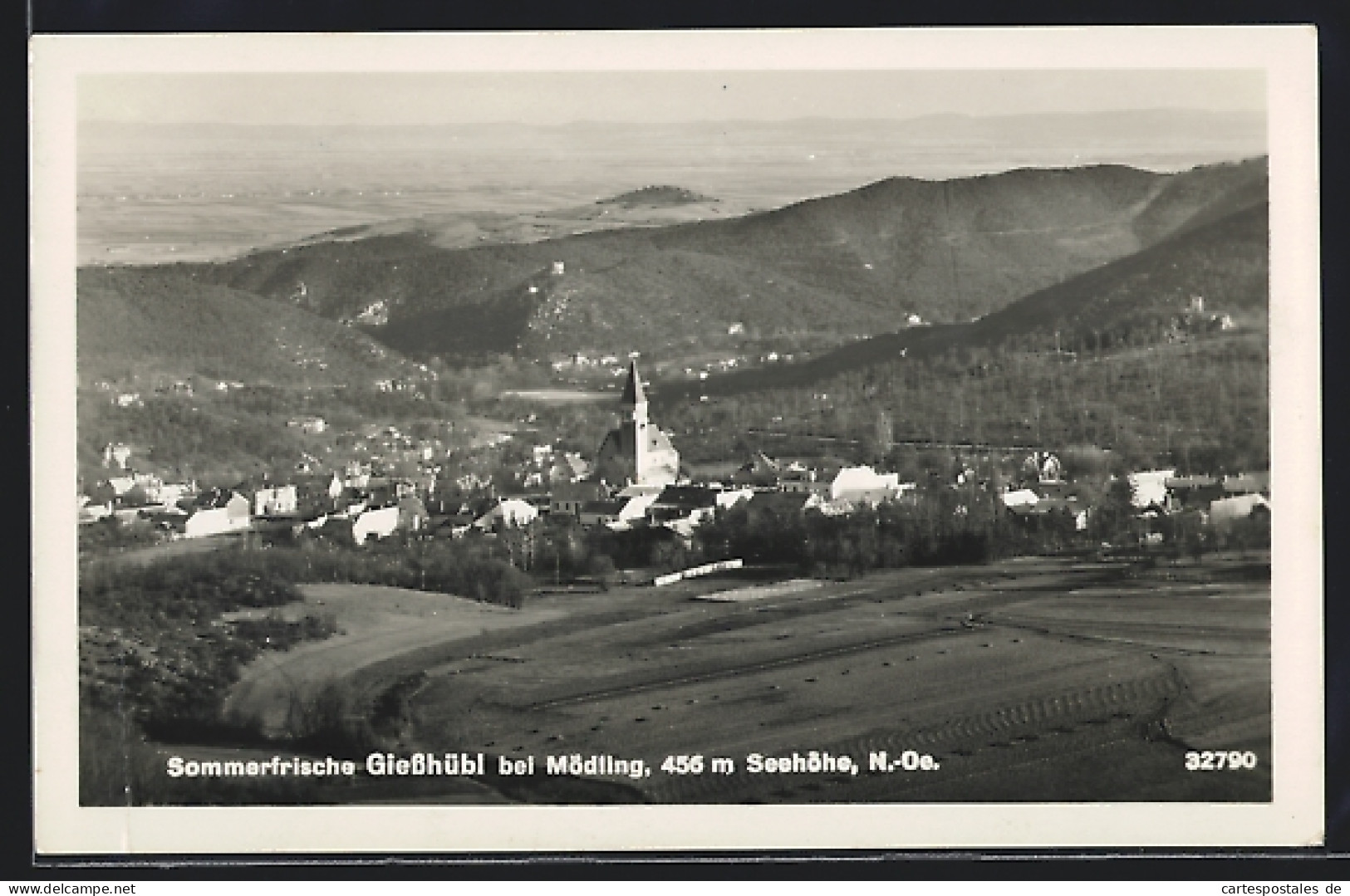 AK Giesshübl Bei Mödling /N.-Oe., Gesamtansicht  - Sonstige & Ohne Zuordnung