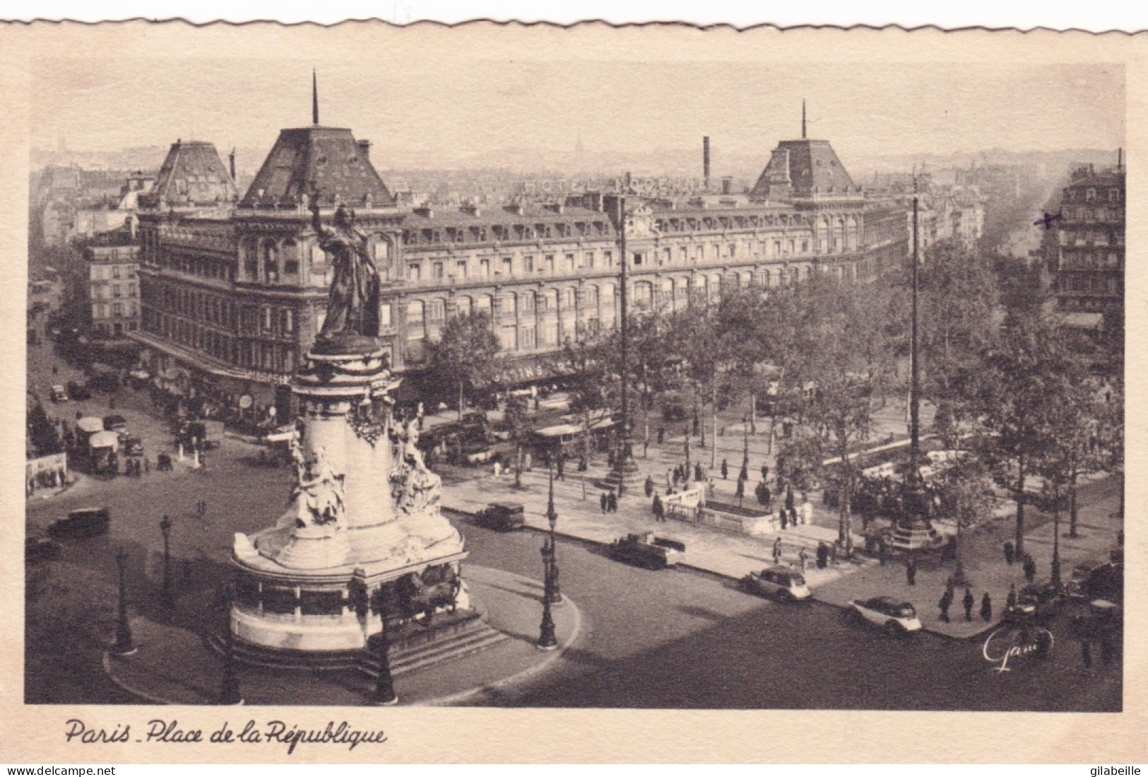 75 - PARIS 03 - Place De La République - Paris (03)