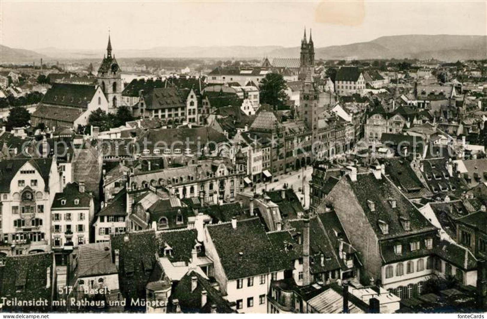 13191913 Basel BS Stadtblick Mit Rathaus Und Muenster Basel BS - Otros & Sin Clasificación