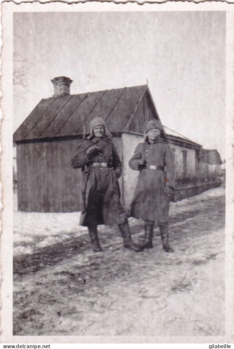  Photo Originale - 1941 - Guerre 1939/45  - Soldats Allemands En Faction En Plein Hiver - Guerra, Militares