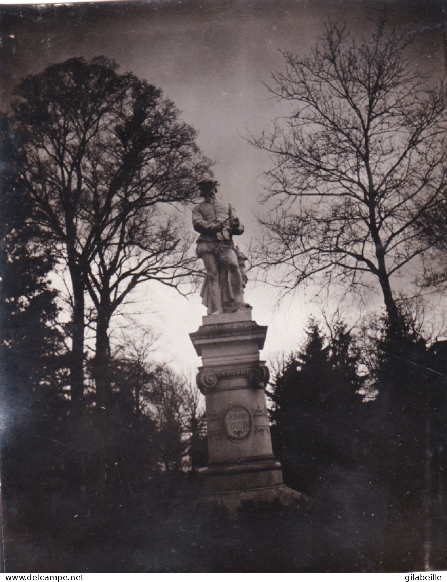Photo Originale - Année 1908 - SENS ( Yonne ) Statue Au Square Jean Cousin - Lugares
