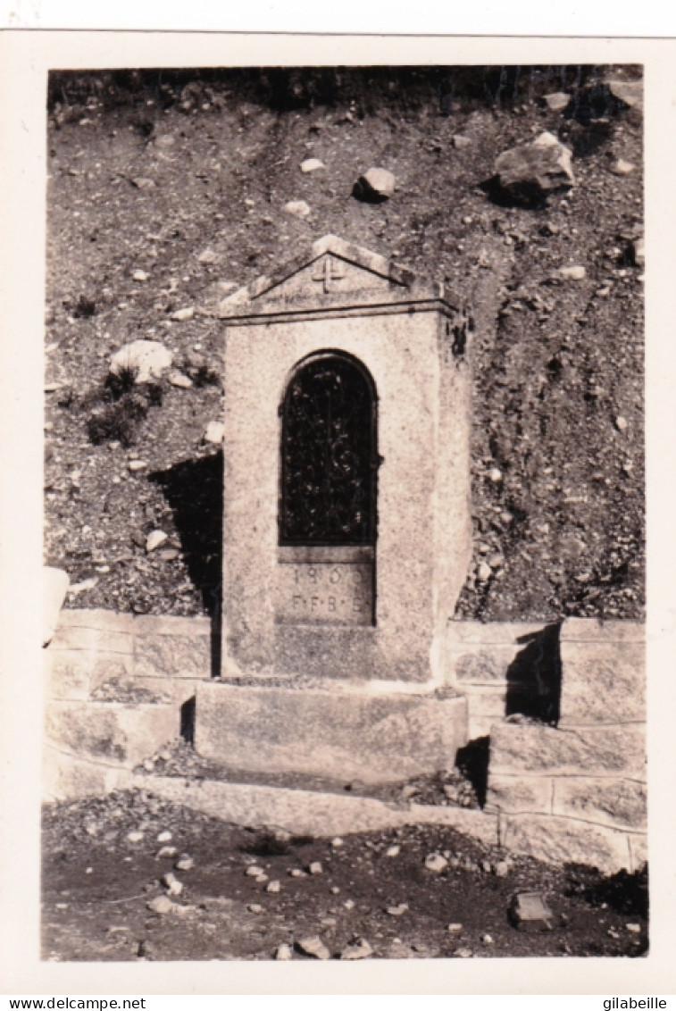 Photo Originale - Religion -  Oratoire - Petite Chapelle  - De COMBLOUX A SAINT GERVAIS Les BAINS -haute Savoie - Rare - Places