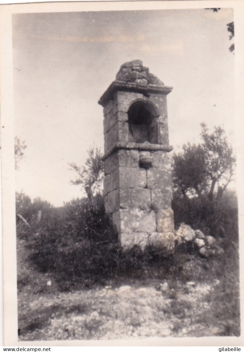 Photo Originale - Religion - Oratoire- Petite Chapelle- Commune De BONNIEUX ( Vaucluse )- Rare - Orte