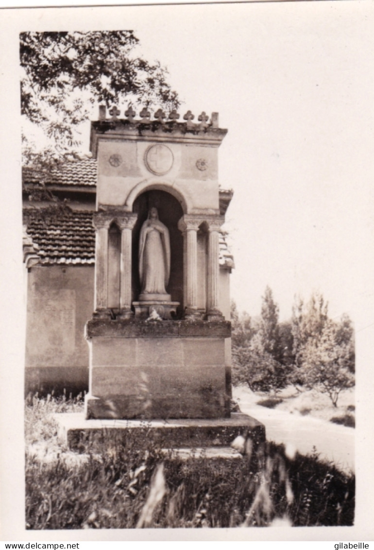 Photo Originale - Religion - Oratoire -petite Chapelle-commune De LUYNES Pres Aix En Provence ( Bouches Du Rhone  ) Rare - Places