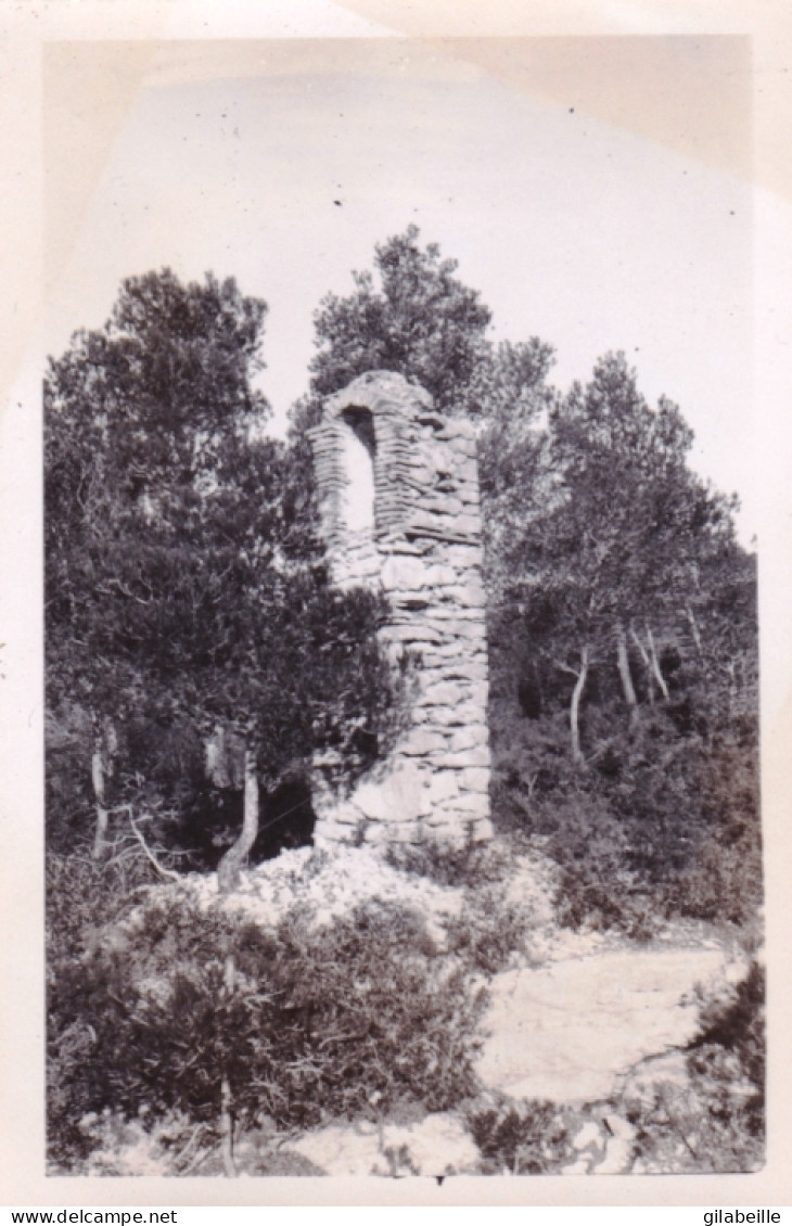 Photo Originale -religion - Oratoire - Petite Chapelle - MIMET (bouches Du Rhone ) Notre Dame Des Anges - Rare - Places