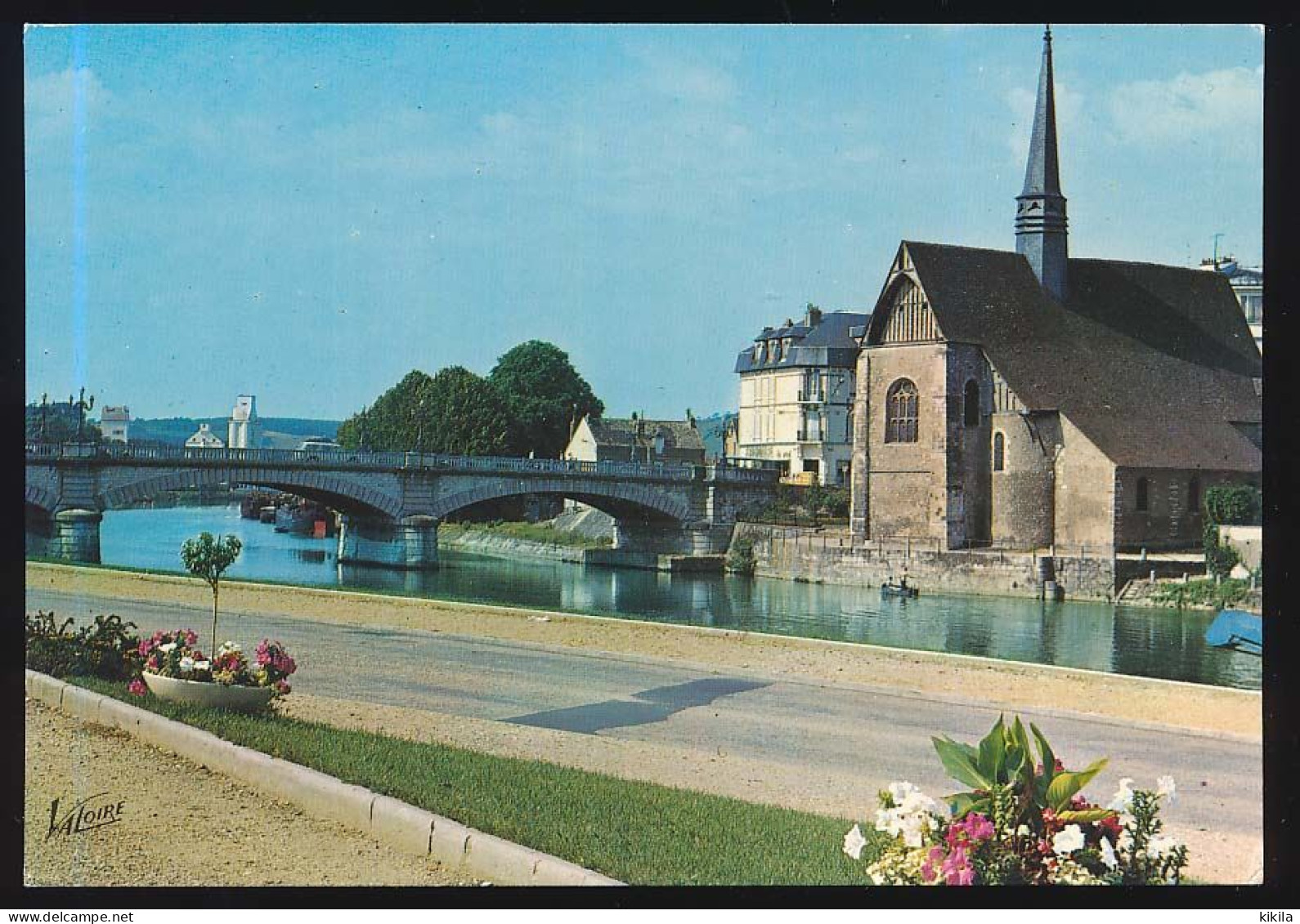CPSM / CPM 10,5 X 15 Yonne SENS L'Yonne, Le Pont Et L'église Saint-Maurice - Sens