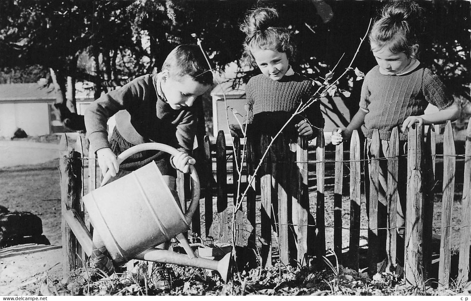 Levallois Perret  - Mouvement Pour Les Villages D'Enfants - CPSM °J - Levallois Perret