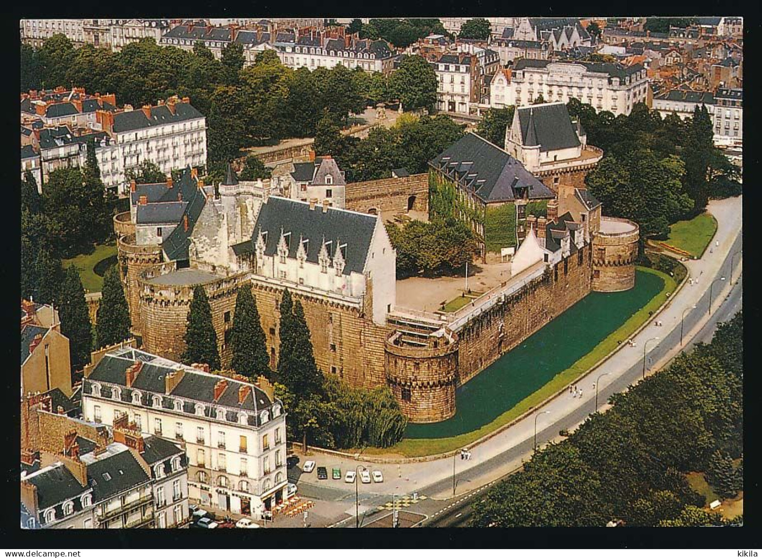 CPSM / CPM 10.5 X 15 Loire Atlantique NANTES Le Château Des Ducs De Bretagne - Nantes