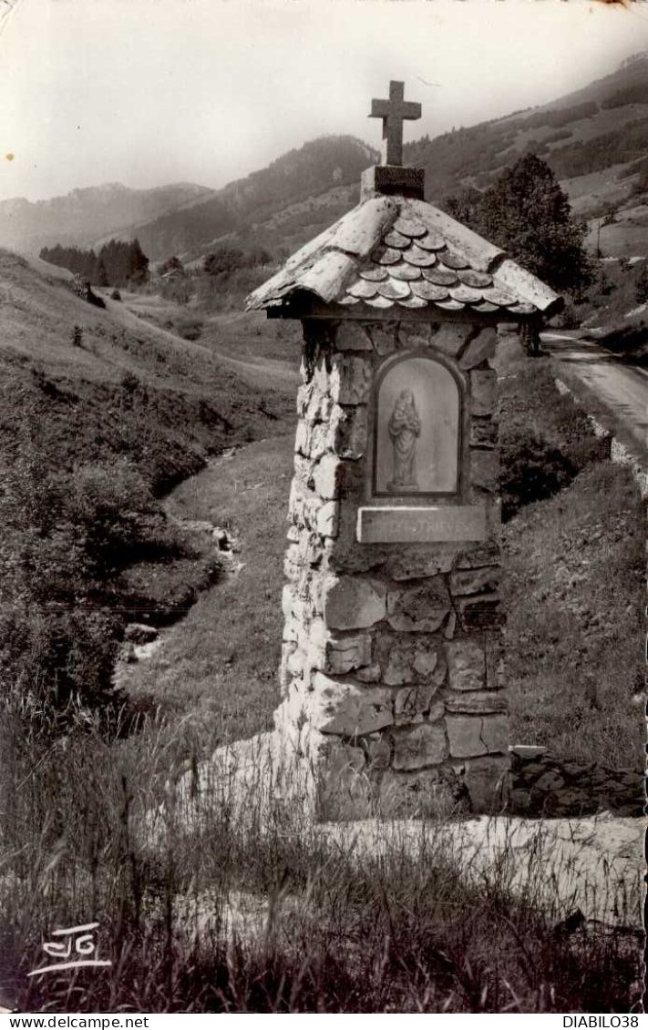 COL DE LA CROIX HAUTE  ( HAUTE SAVOIE )    NOTRE-DAME DE TRIEVES - Autres & Non Classés