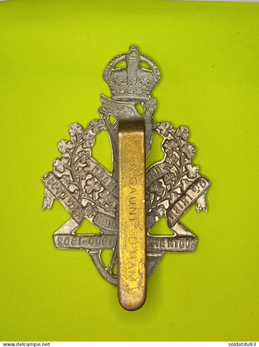 Insigne De Casquette De Liverpool Du 8e (bataillon Irlandais) Du King's Regiment - 1914-18