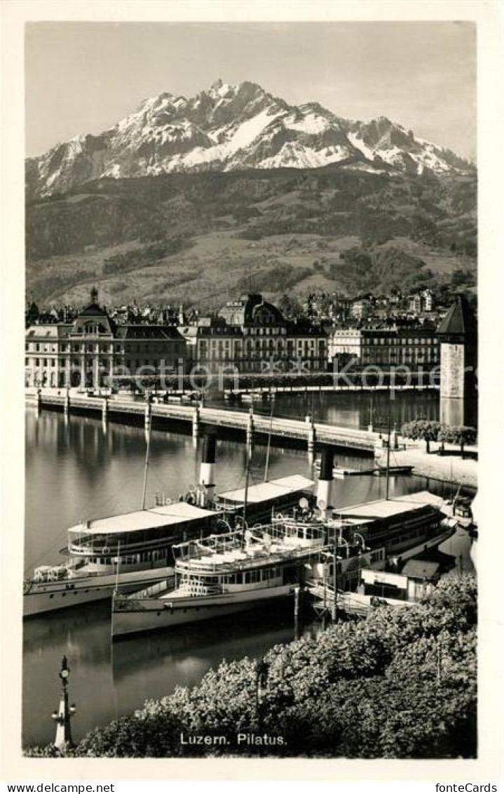 13136980 Luzern Vierwaldstaettersee Bootsanleger Dampfer Bruecke Blick Zum Pilat - Andere & Zonder Classificatie