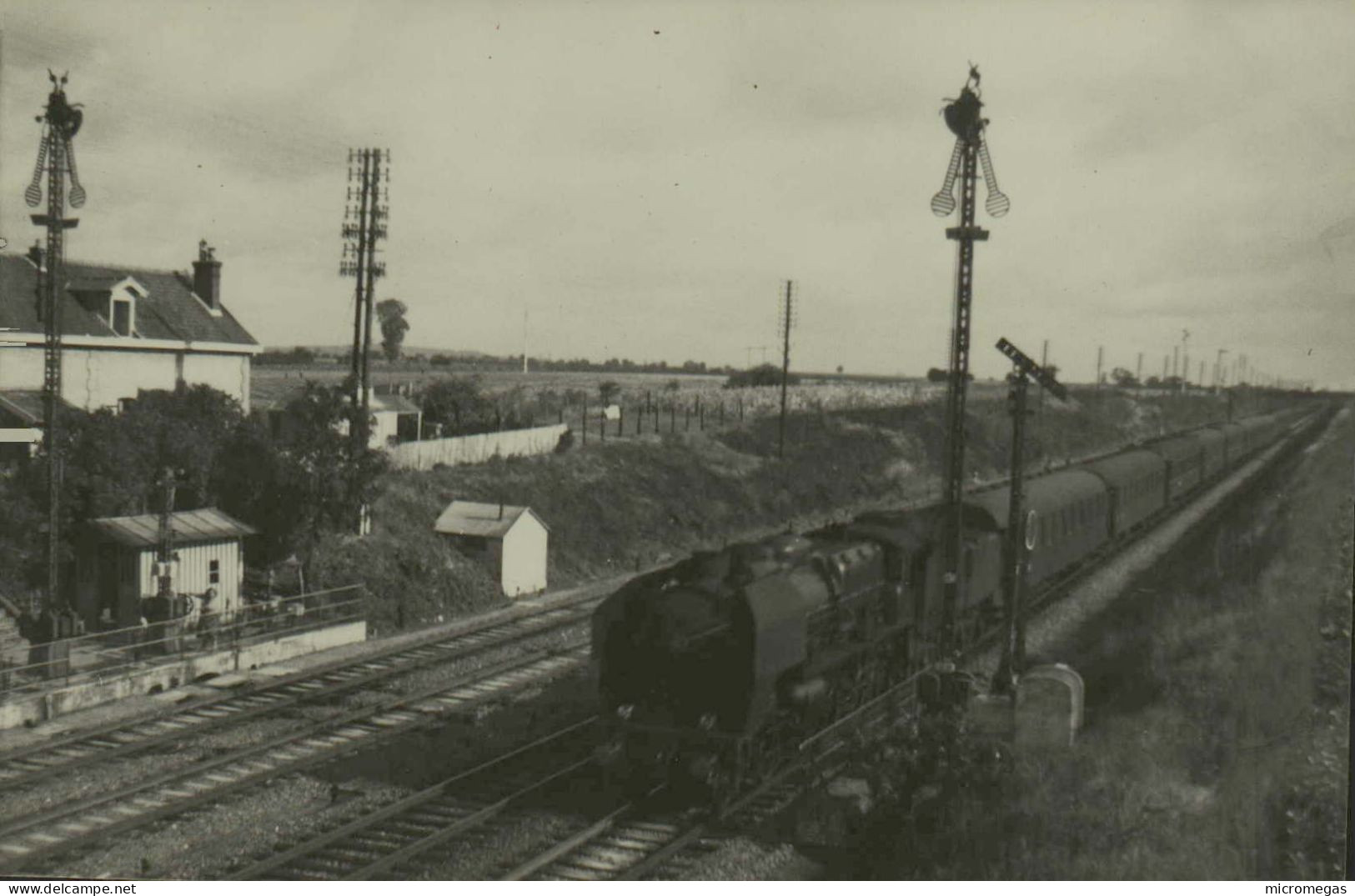 Reproduction - VILLIERS-le-BEL - Train Nord-Express, Mai 1953 - Eisenbahnen