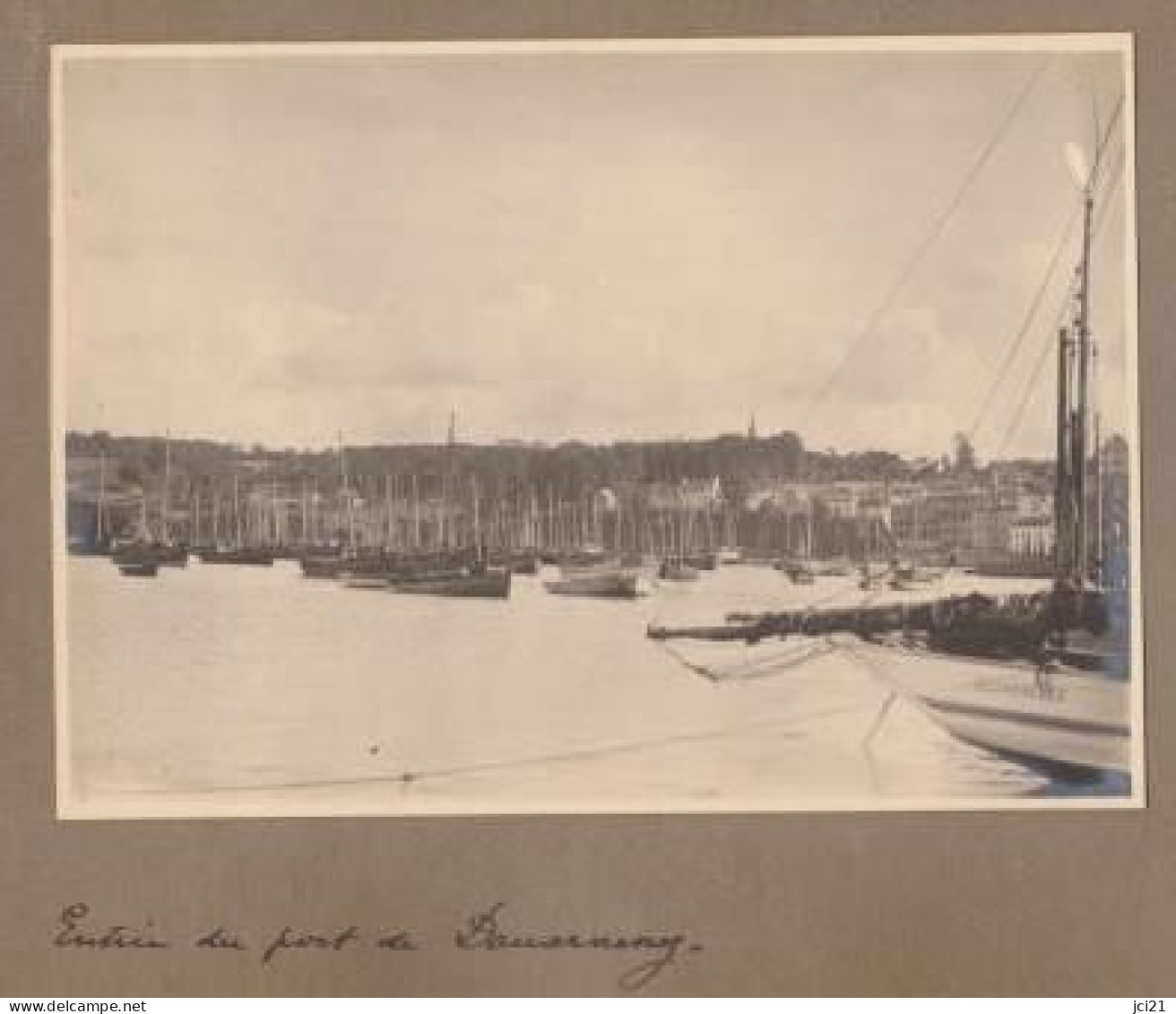 2 PHOTOS ORIGINALES " Le Bac De BÉNODET Et Entrée Du Port De DOUARNENEZ " 1928/29 " " PHOT091A ET B - Places