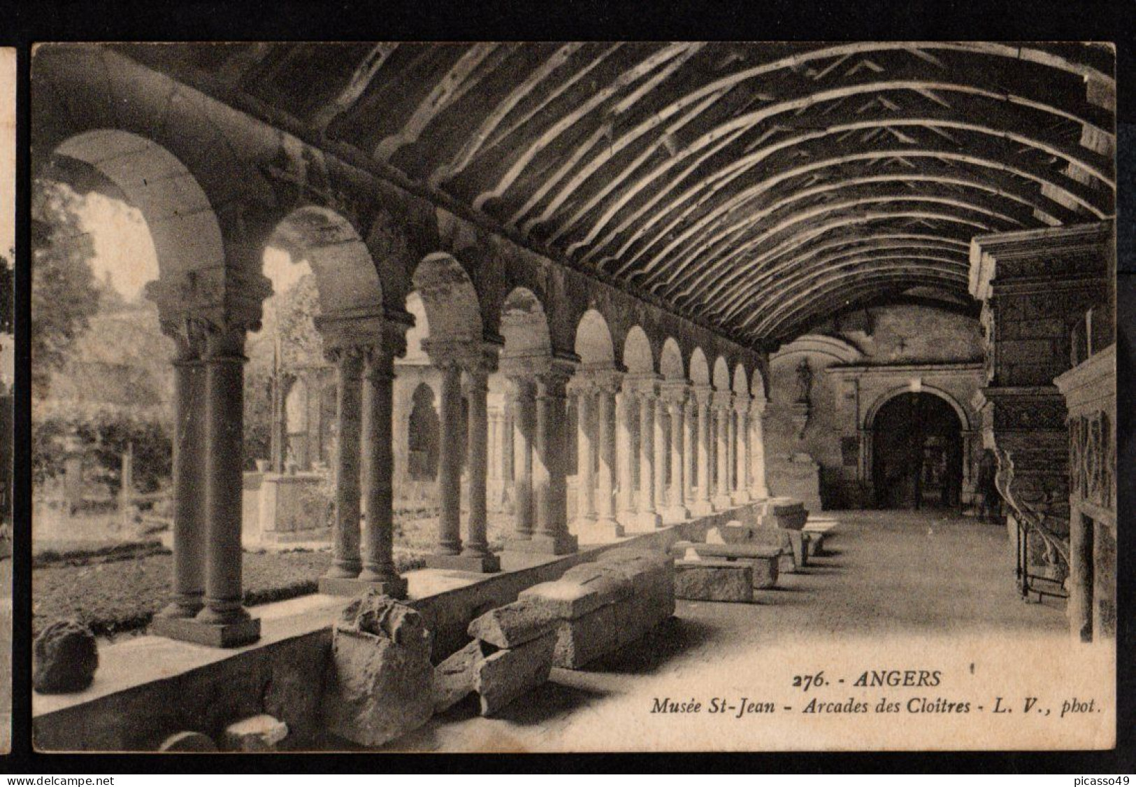 Maine Et Loire , Angers , Musée Saint Jean Arcades Des Cloitres - Angers