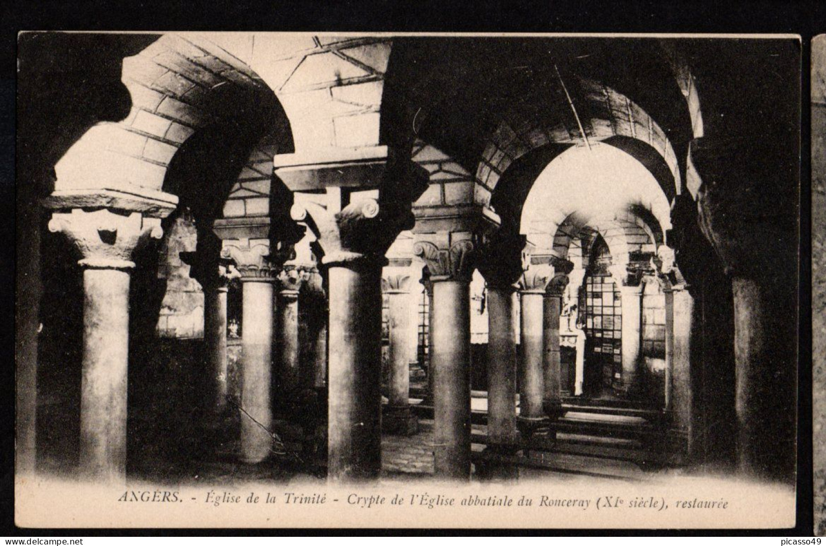 Maine Et Loire , Angers , église De La Trinité ,crypte De L'église Du Ronceray - Angers