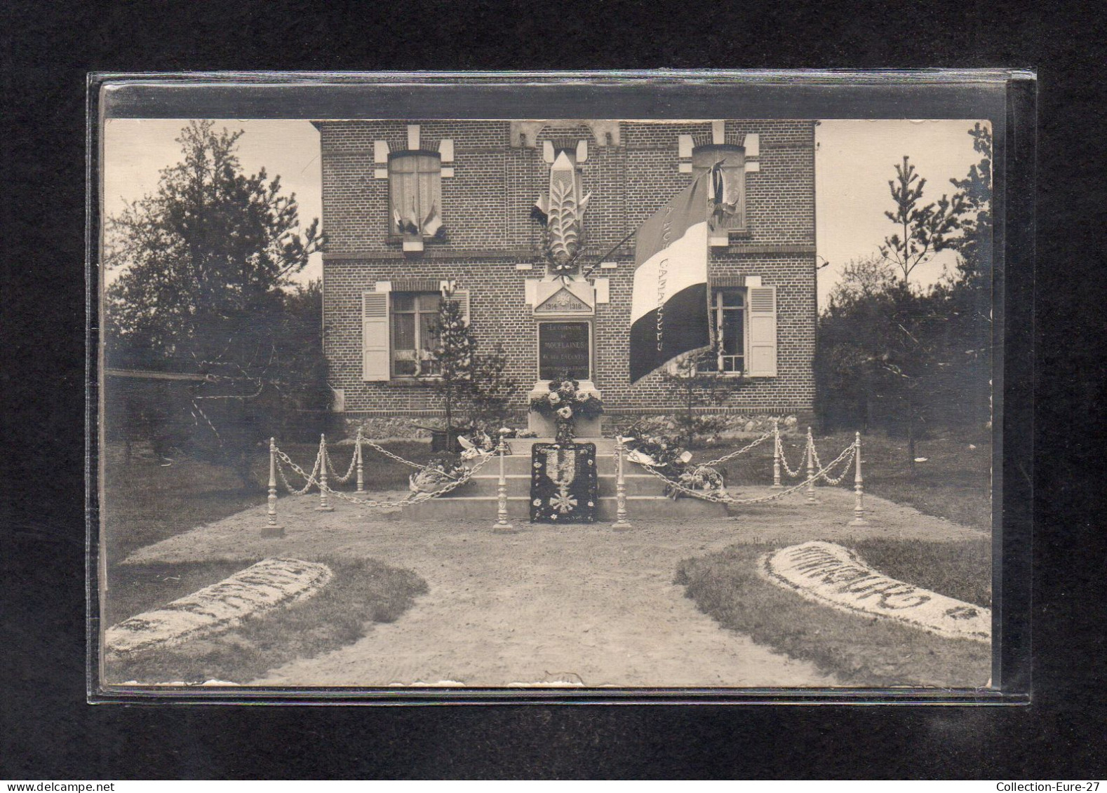 (27/04/24) 27-CPA MOUFLAINES Près LES ANDELYS- CARTE PHOTO - LA MAIRIE - Other & Unclassified