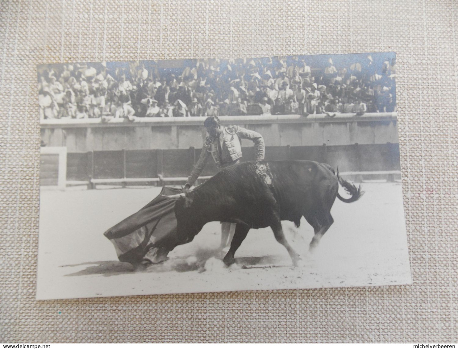 GEORGE 1947 - Arles