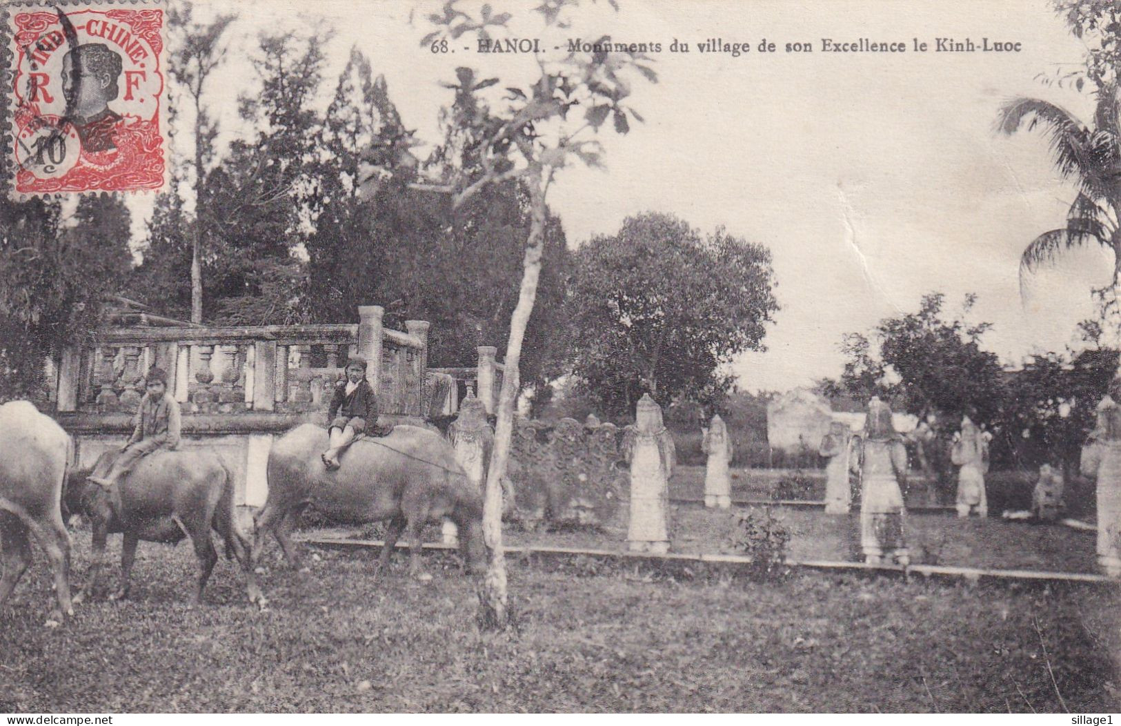 HANOÏ. -  Monuments Du Village De Son Excellence Le Kinh-Luoc Numéro 68 -  CPA Et Timbre Indochine - Viêt-Nam